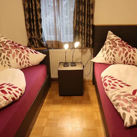 Lilia Apartment *
