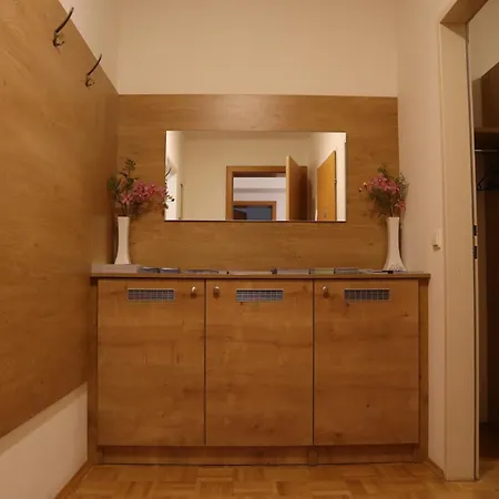 Apartment Lilia *